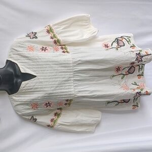 JJ’s Fairyland Long Sleeve Small Embroidered Tunic